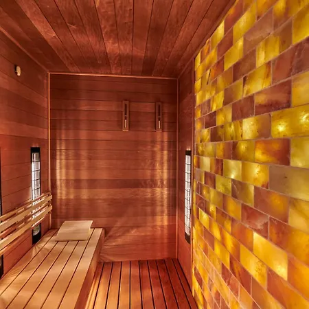 Wellness & Spa Hotel Kaskady-2